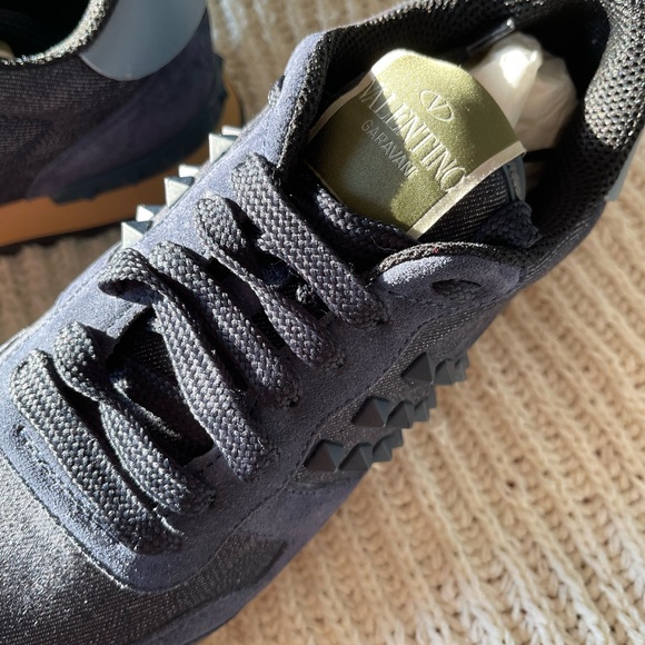 Brand new Valentino sneakers - Picture 8 of 10